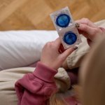 Od wstydu do bliskości: jak rozmawiać o fantazjach seksualnych bez poczucia winy